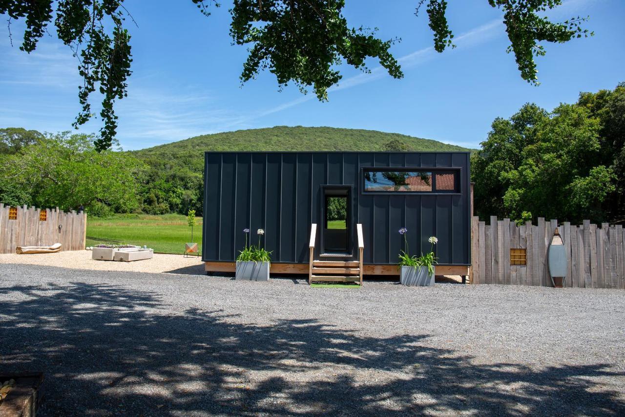 Vibe Luxury Cabins Arnuero Eksteriør bilde