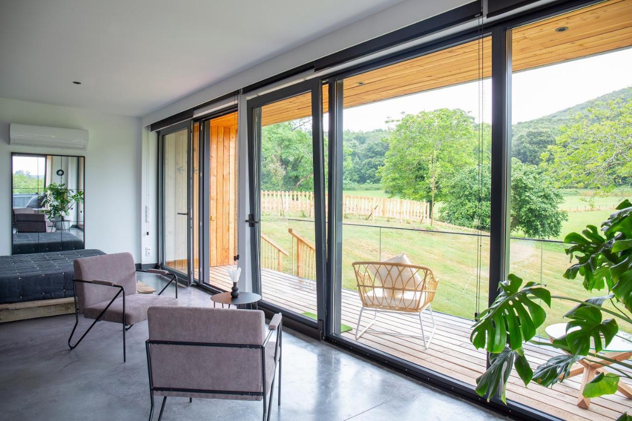 Vibe Luxury Cabins Arnuero Eksteriør bilde